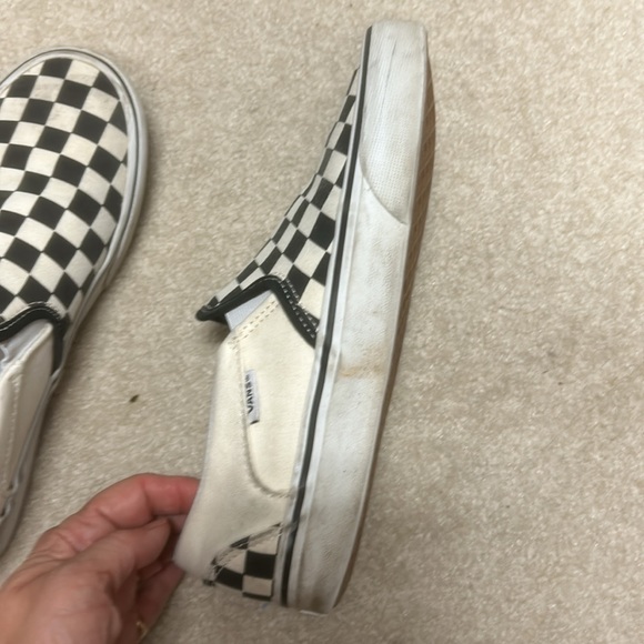 Checkered Van’s 7.5–Go retro or go home - Picture 4 of 9